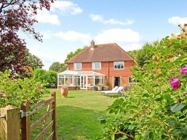 5 Bedroom Detached House For Sale In Maidstone, Kent