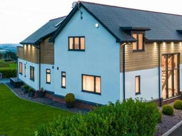 5 Bedroom Detached House For Sale In Penycoedcae, Pontypridd