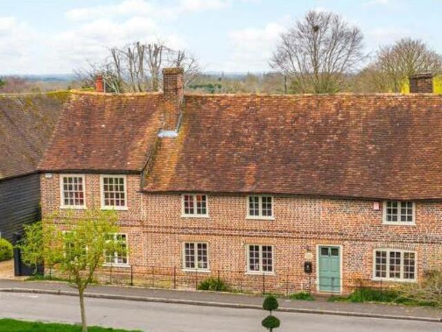 5 Bedroom Detached House For Sale In Princes Risborough, Buckinghamshire