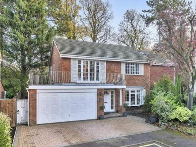 5 Bedroom Detached House For Sale In Royston