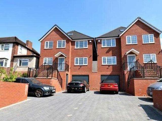 5 Bedroom Detached House For Sale In Walsall, West Midlands