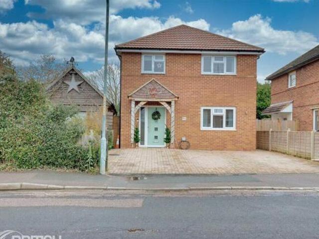 5 Bedroom Detached House For Sale In Tenterden, Kent