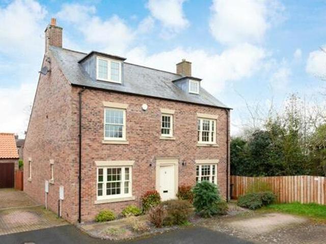 5 Bedroom Detached House For Sale In Thirsk, North Yorkshire
