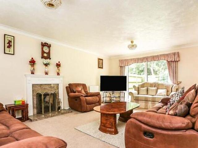 5 Bedroom Detached House For Sale In Tunbridge Wells