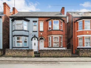 5 bedroom Detached house To Let