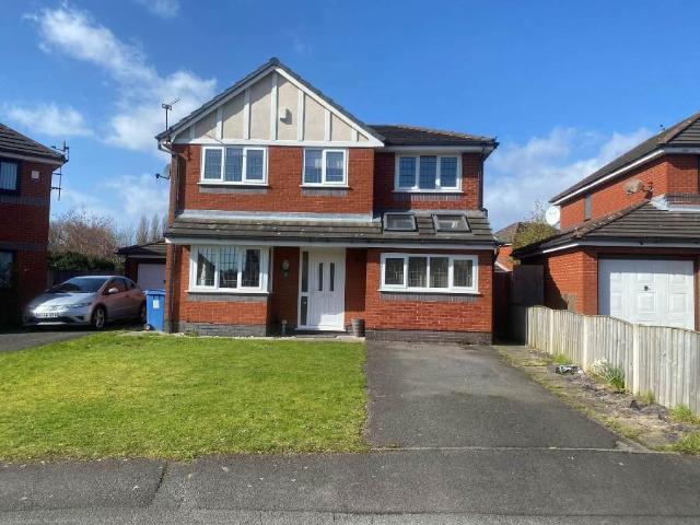 5 bedroom Detached house to let