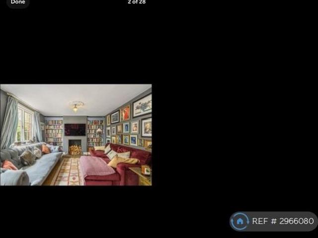 5 bedroom detached house to rent