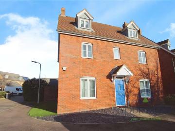 5 bedroom detached house to rent