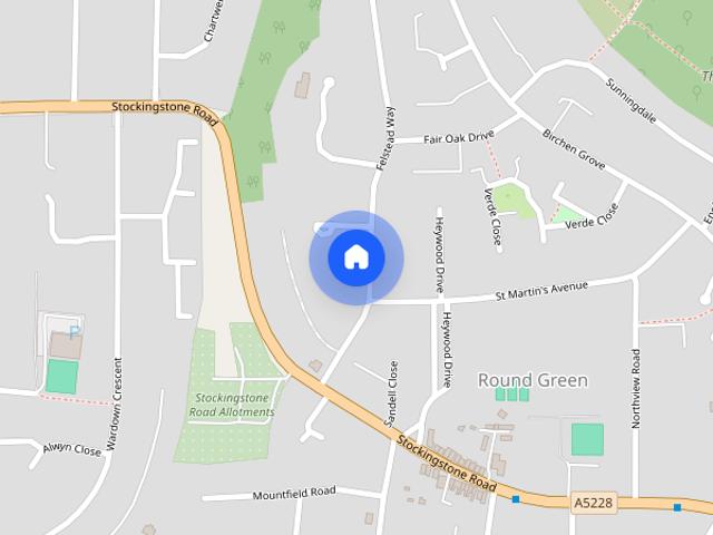 5 bedroom detached house to rent