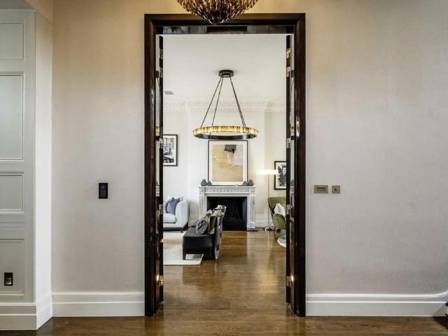 5 bedroom detached house to rent