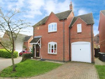 5 bedroom detached house to rent