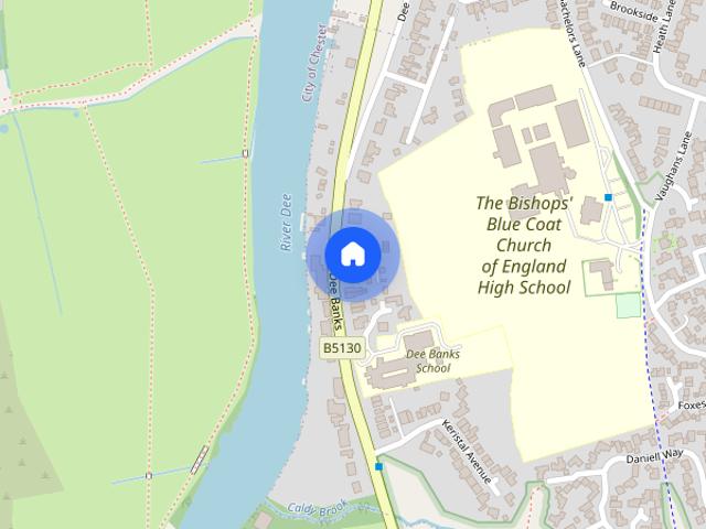 5 bedroom detached house to rent