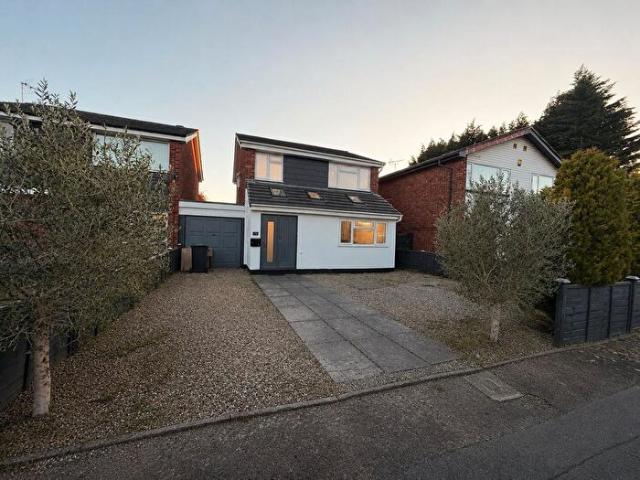 5 Bedroom Detached House To Rent In Arreton Close, Leicester, LE2