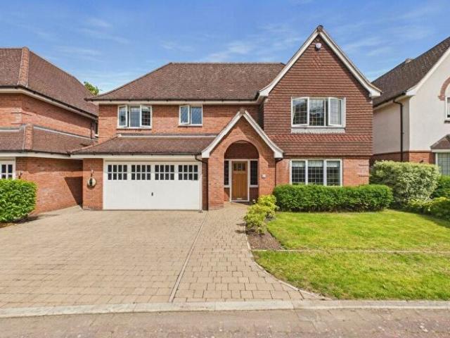 5 Bedroom Detached House To Rent In Beech Hill Close, Sutton Coldfield, B72