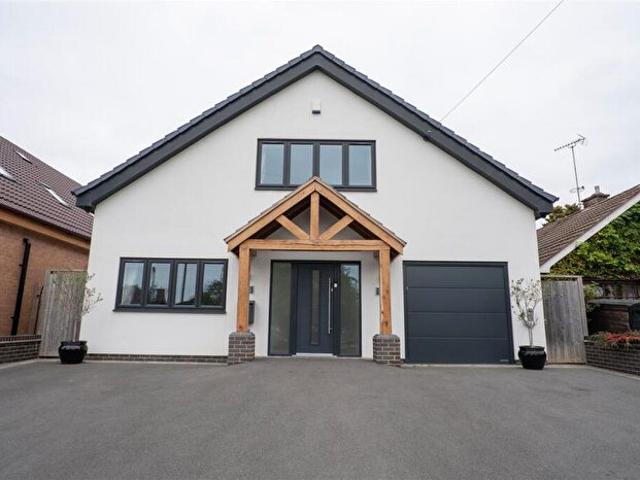 5 Bedroom Detached House To Rent In Hanbury Road, Solihull, B93