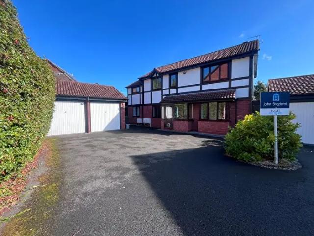 5 Bedroom Detached House To Rent In Merrington Close, Solihull, West Midlands, B91