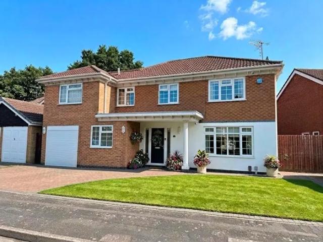 5 Bedroom Detached House To Rent In Pennant Road, Burbage, LE10