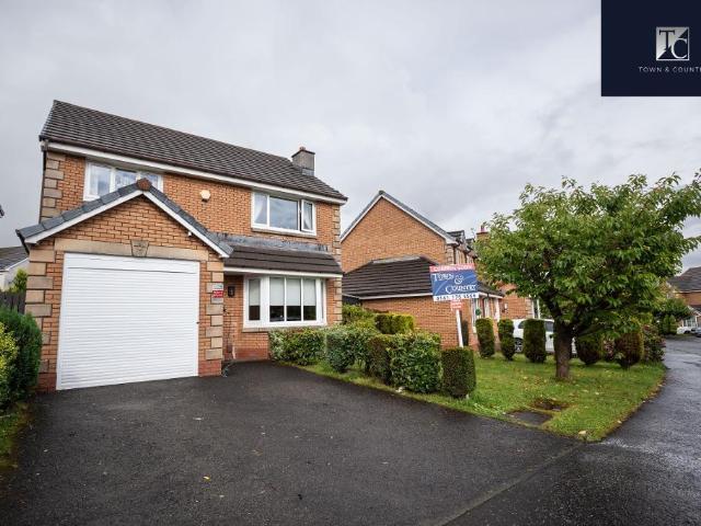 5 bedroom detached villa house for sale