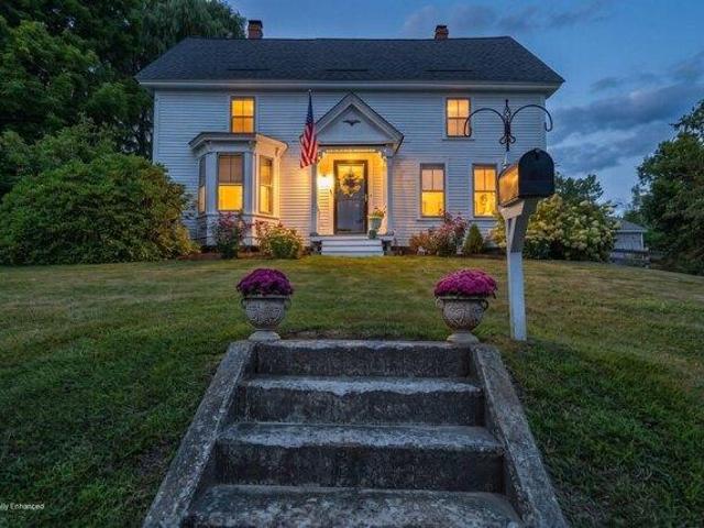 5 bedroom, Dexter ME 04930 105712217