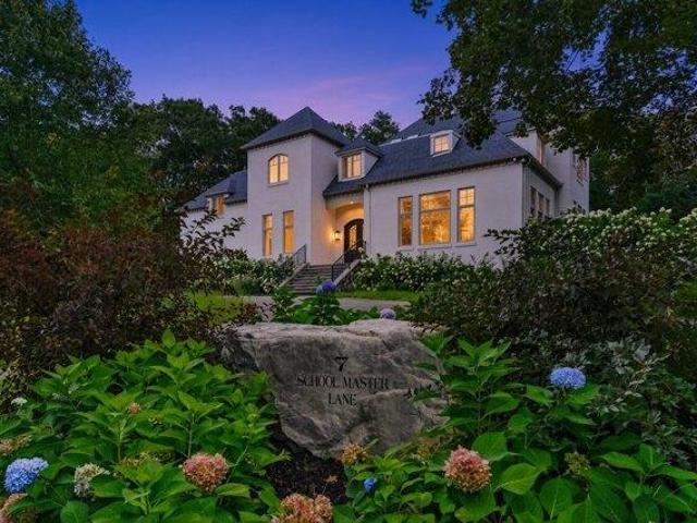 5 bedroom, Dedham MA 02026 105367459