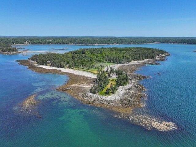 5 bedroom, Deer Isle ME 04627 105789978