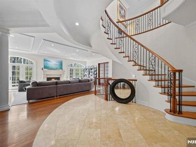 5 bedroom, Demarest NJ 07627 105206111