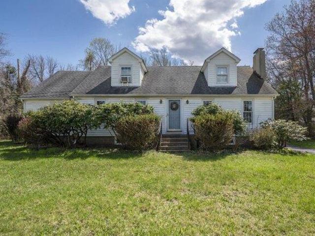 5 bedroom, Derry NH 03038 104479413