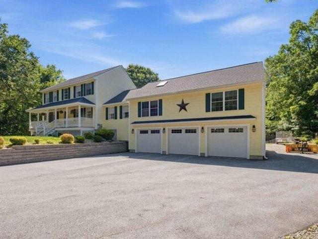 5 bedroom, Derry NH 03038 104510697