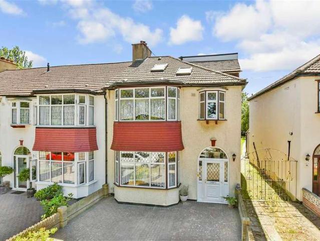 5 Bedroom End Of Terrace House