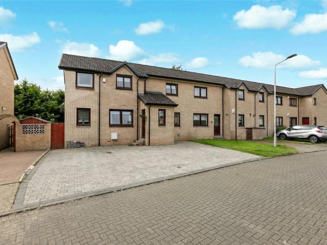 5 bedroom end of terrace house for sale