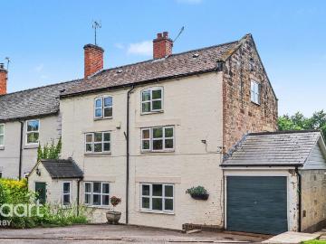 5 bedroom end of terrace house for sale