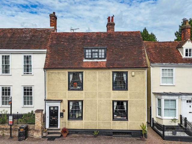5 bedroom semi detached house for sale