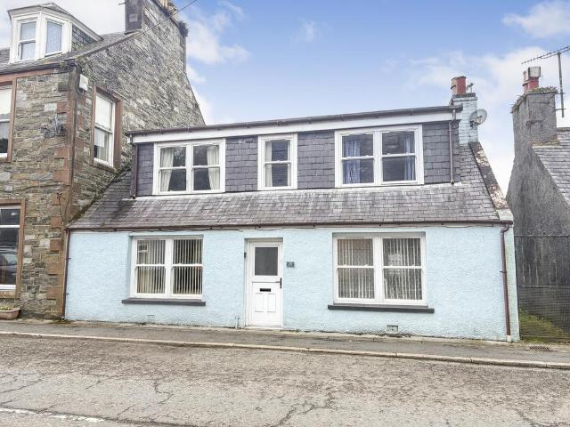 5 bedroom end of terrace house for sale