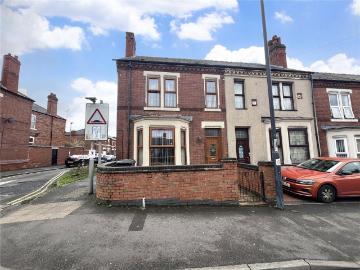 5 bedroom end of terrace house for sale