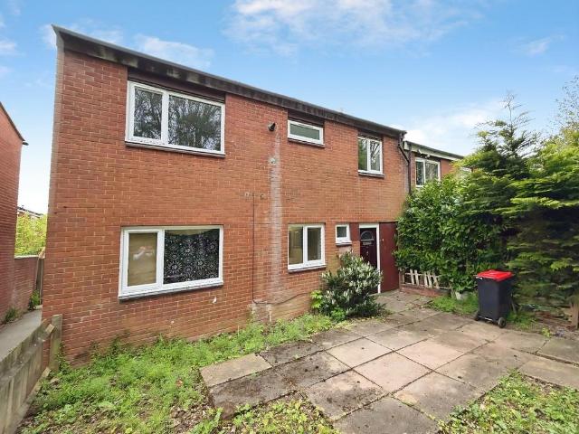5 bedroom end of terrace house for sale