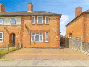 5 bedroom end of terrace house for sale
