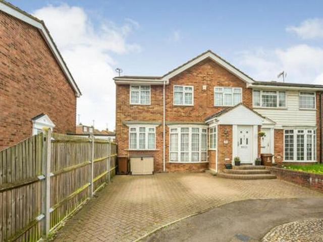 5 Bedroom End Of Terrace House For Sale In Gillingham