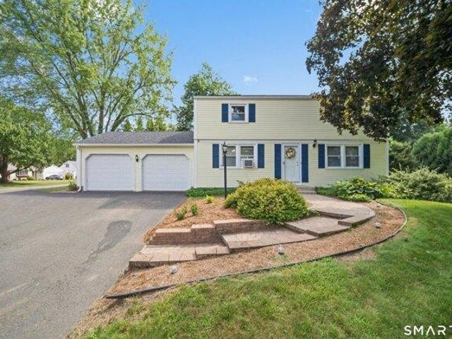 5 bedroom, Enfield CT 06082 105193204