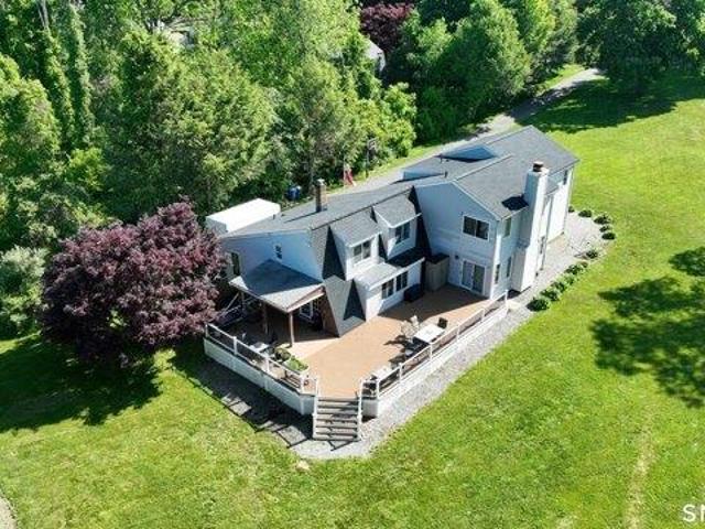 5 bedroom, East Hampton CT 06424 105232036