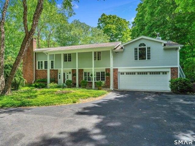 5 bedroom, East Lyme CT 06333 105493544