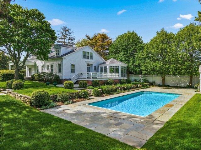5 bedroom, Edgartown MA 02539 104807274