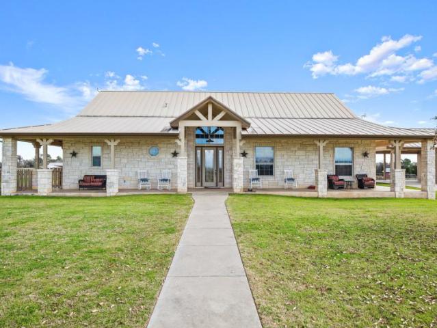 5 bedroom, Elgin TX 78621 LS90405486