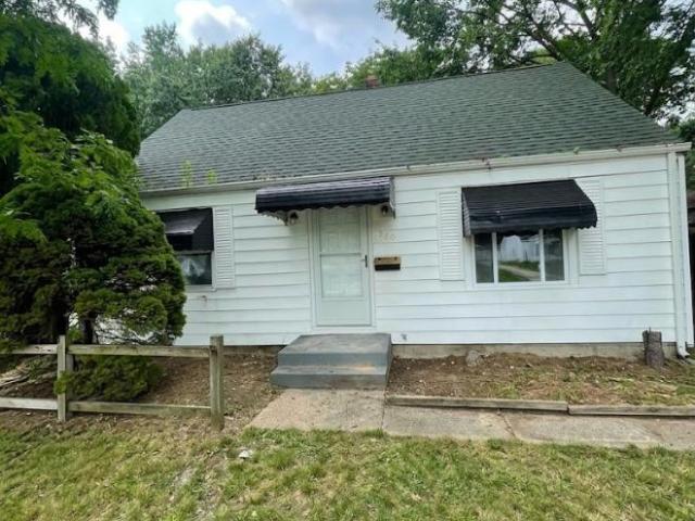 5 bedroom, Euclid OH 44132 LS105502894