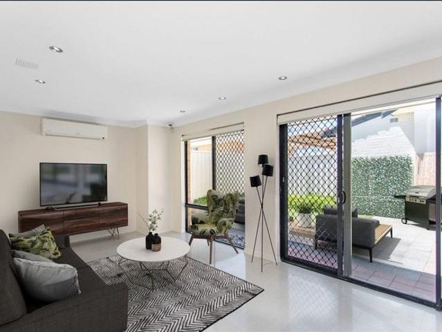 5 Bedroom Family Home!