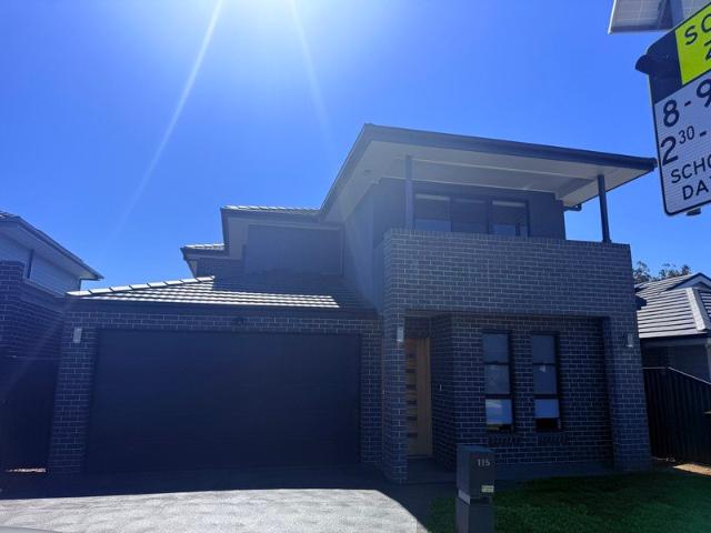 5 BEDROOM FAMILY HOME