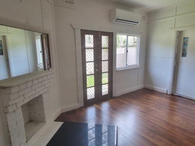5 Bedroom Family Home