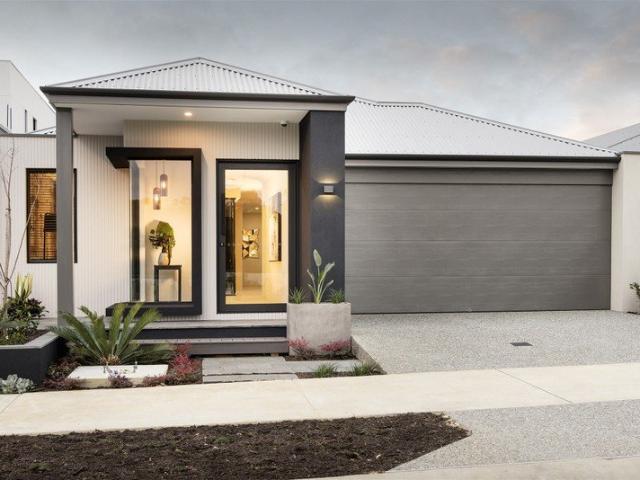 5 Bedroom Family Home in Lakelands Near Lakelands Primary School Fixed Price Package