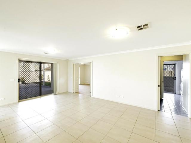 5 Bedroom Family Home in Mckellar