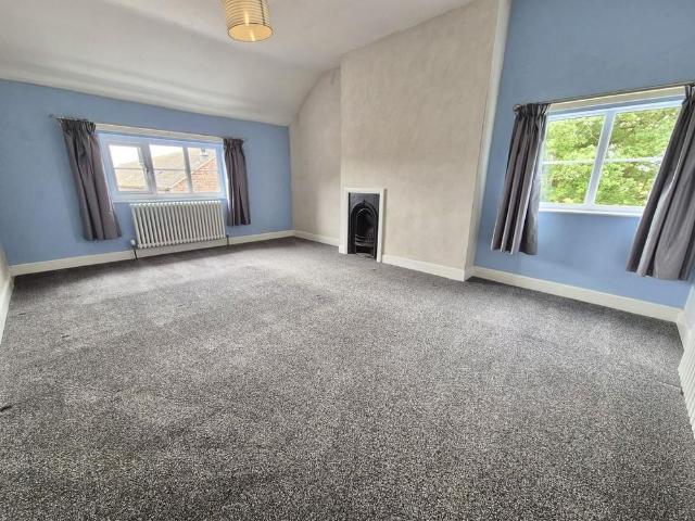 5 bedroom farm house to rent
