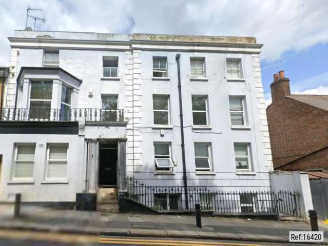 5 Bedroom Flat